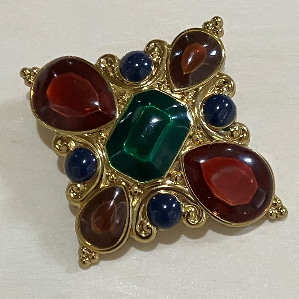 Vintage Jay Strongwater Feinberg Maltese Cross Pendant Scarf Slide Bold Cabochon